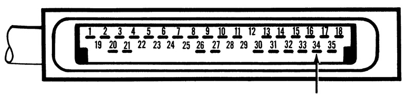 35-pin connector diagram with arrow pointing to pin 34 for the air regulator and fuel pump circuit test
